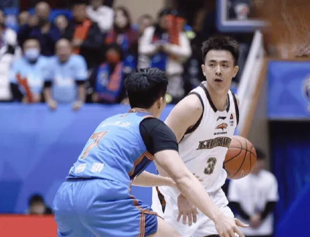 九游体育官网-赵继伟工作室发文：这一路很艰难，非常感谢所有支持的球迷