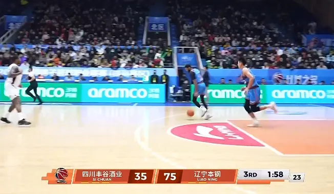 九游体育-一波流！辽宁下半场轰出一波18-0，目前75-35领先四川40分